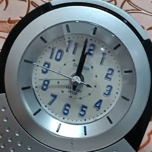 ساعت رومیزی چراغ دار